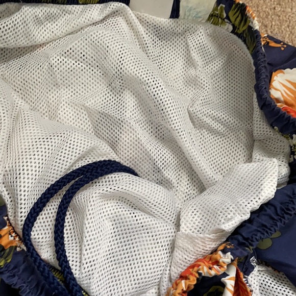 Floral swimming trunks - Picture 3 of 4